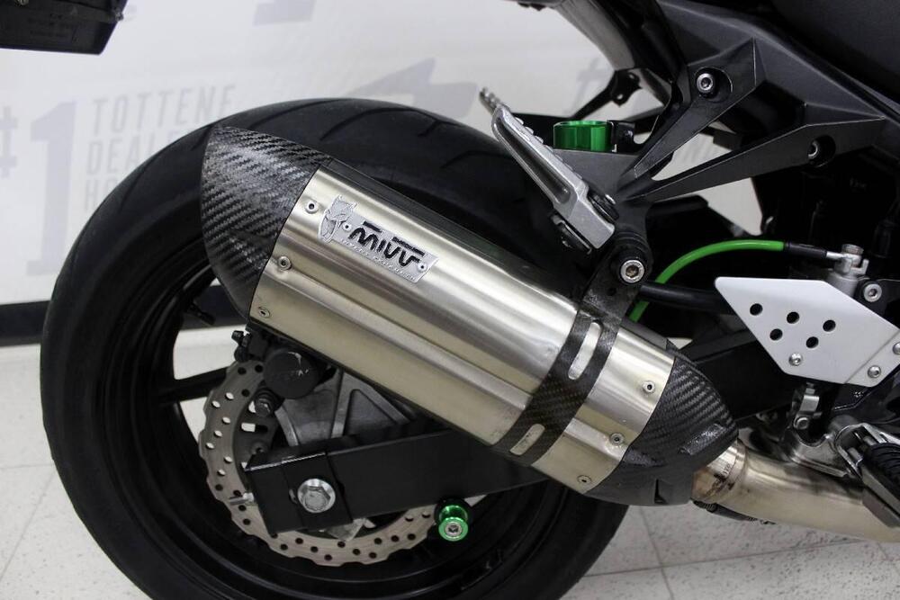 Kawasaki Z 750 (2007 - 14) (5)