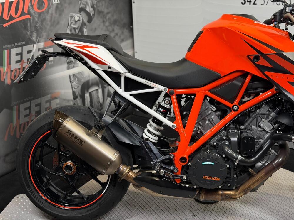 KTM 1290 Super Duke R ABS (2014 - 16) (2)