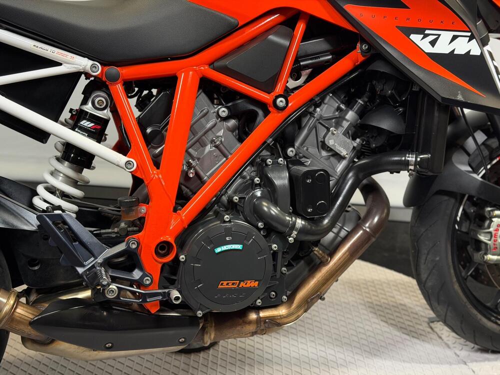 KTM 1290 Super Duke R ABS (2014 - 16) (4)