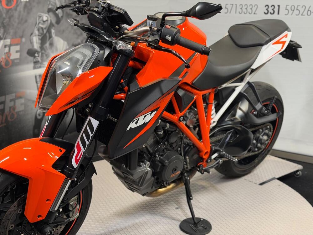 KTM 1290 Super Duke R ABS (2014 - 16) (6)