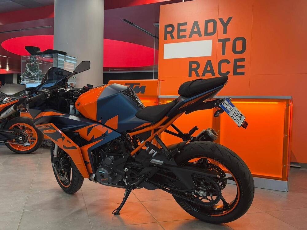 KTM RC 390 (2022 - 25) (4)