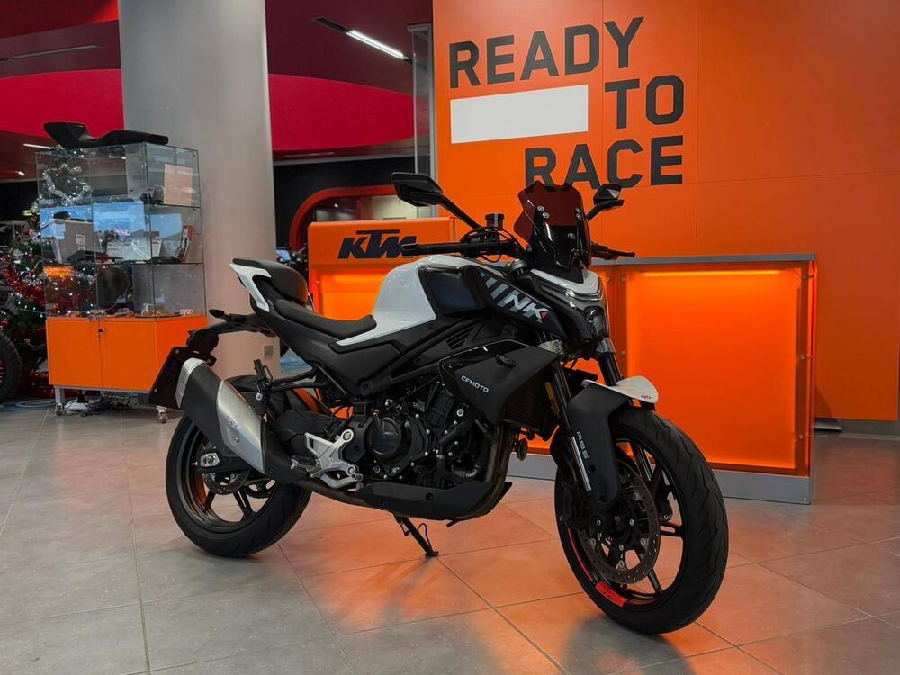 CFMOTO 450NK (2023 - 25) (2)