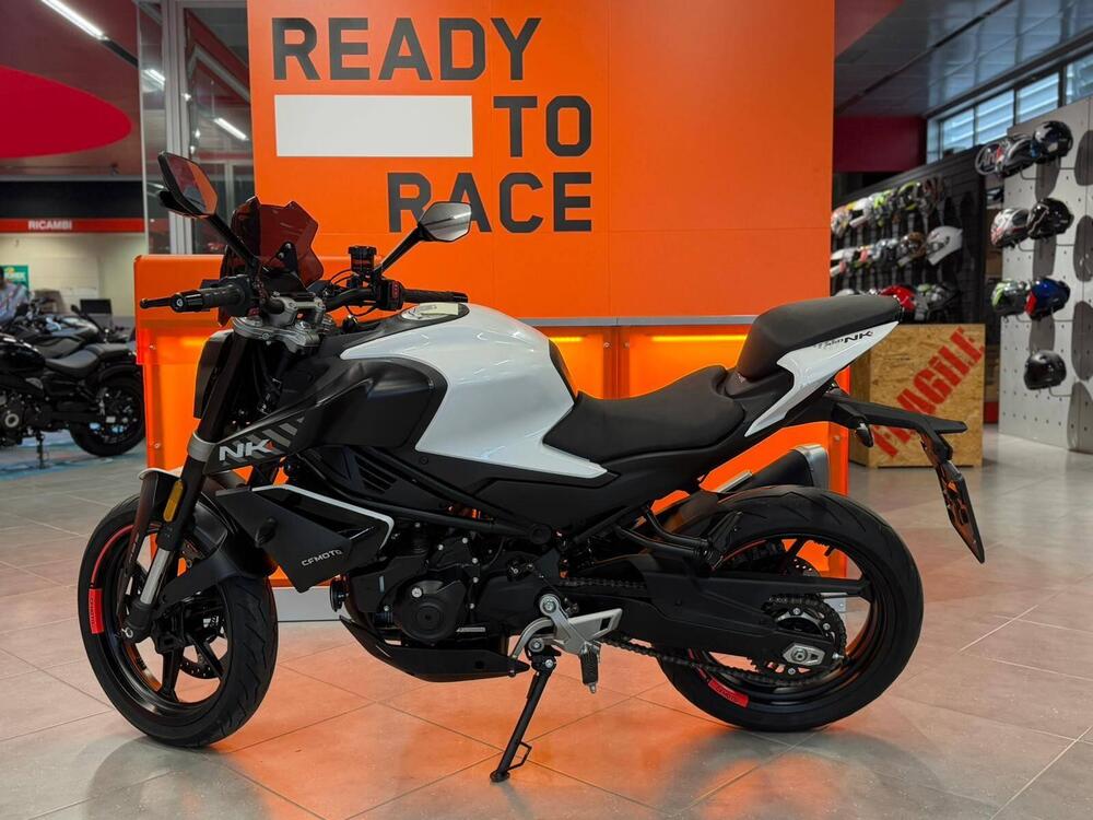 CFMOTO 450NK (2023 - 25) (4)