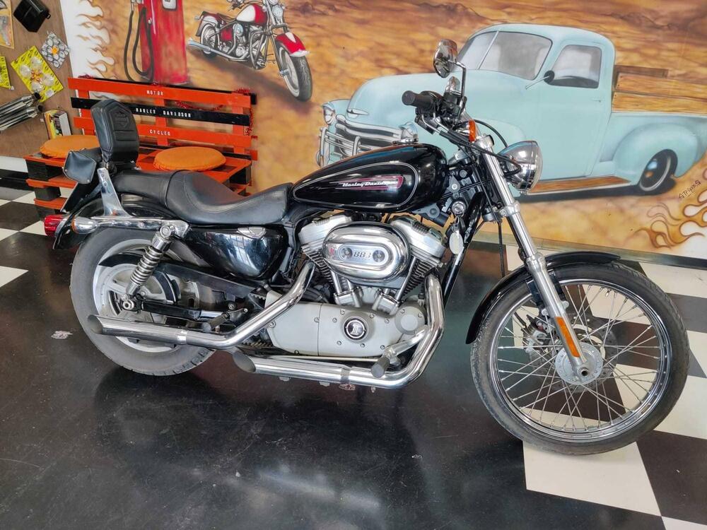 Harley-Davidson 883 Custom (2006 - 07) - XL 883C (3)