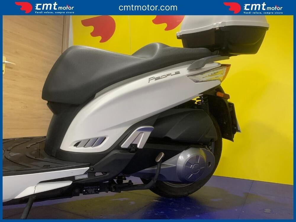 Kymco People 300i GT ABS (2016 - 20) (5)