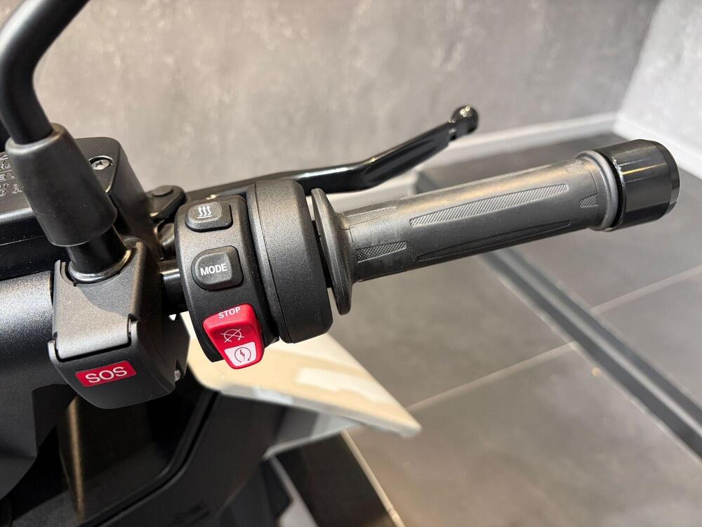 Bmw CE 04 (2021 - 25) (9)