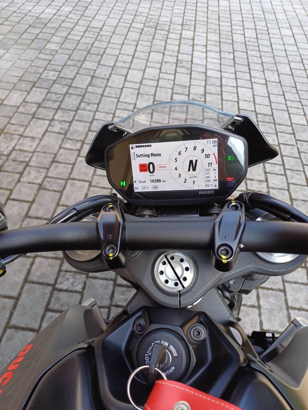 Ducati Monster 937 + (2021 - 25) (6)