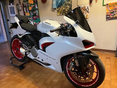 Ducati Panigale V2 (2021 - 24) usata