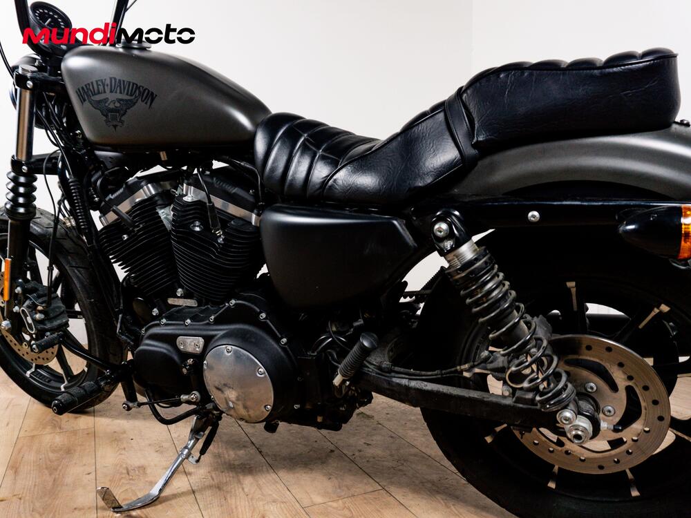 Harley-Davidson 883 Iron (2012 - 14) - XL 883N (10)