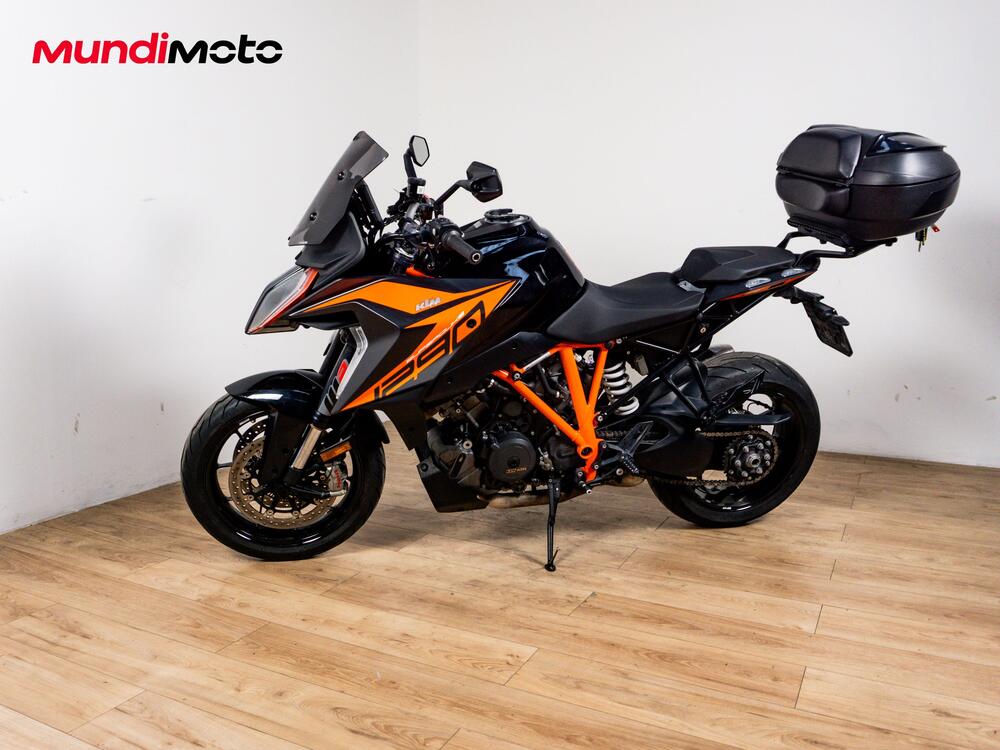 KTM 1290 Super Duke GT (2022 - 25) (10)