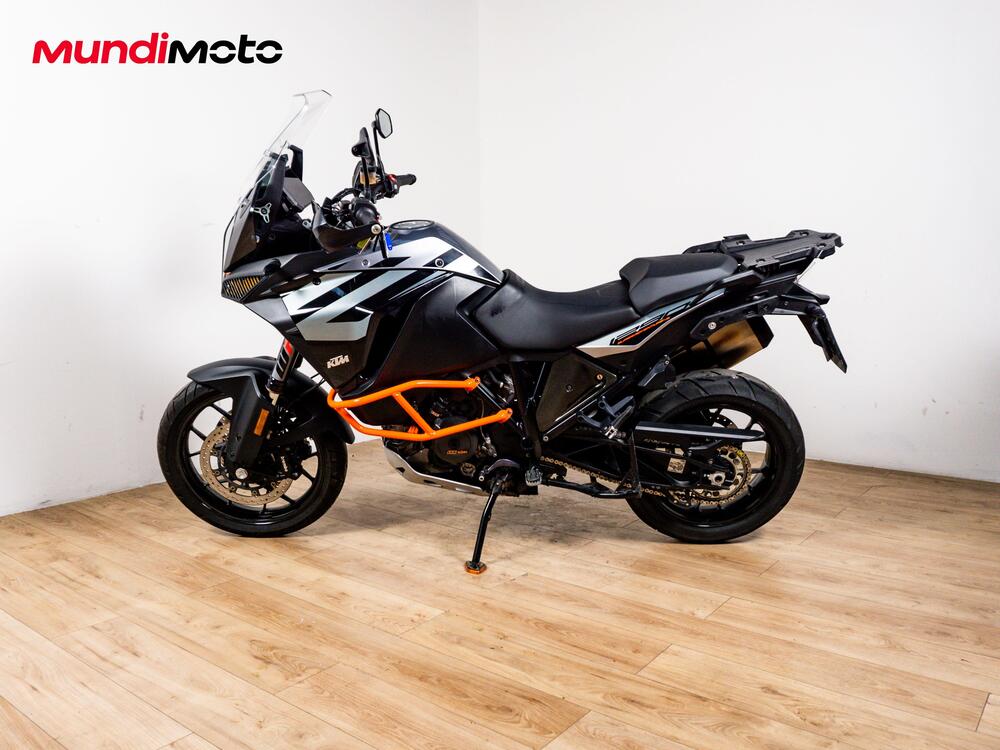 KTM 1290 Super Adventure S (2021) (5)