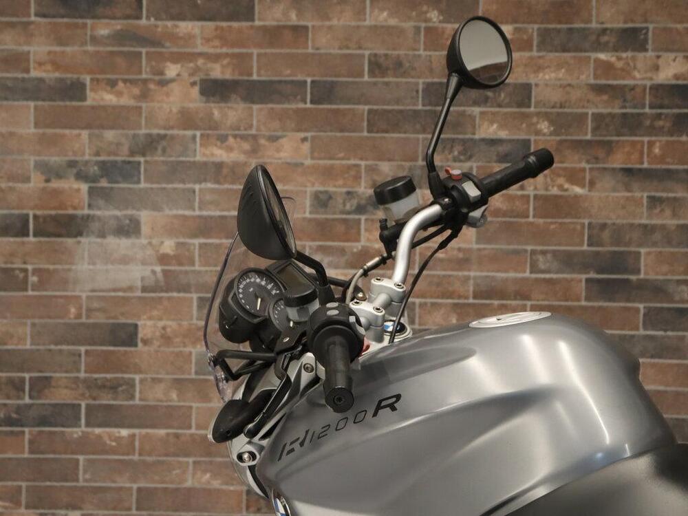 Bmw R 1200 R (2006 - 11) (12)