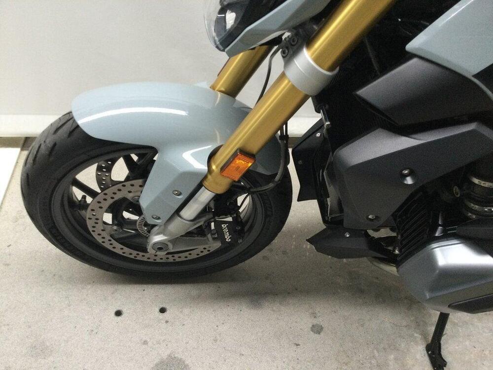 Bmw R 1250 R (2021 - 25) (4)