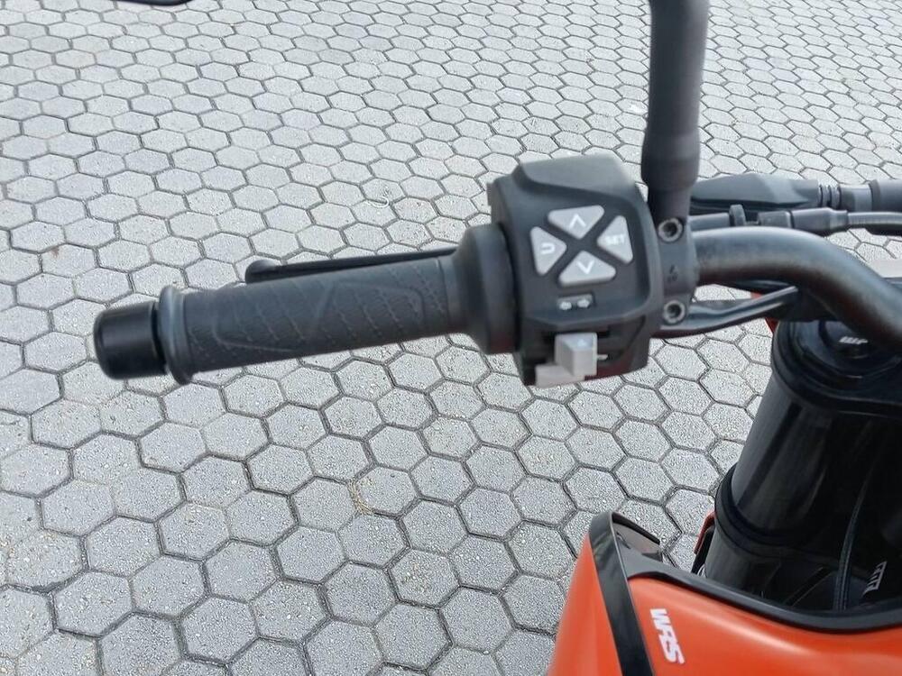 KTM 890 Duke (2021 - 23) (10)