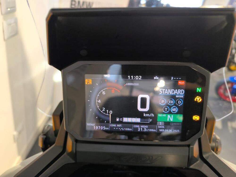 Honda X-ADV 750 DCT Travel (2021 - 24) (8)