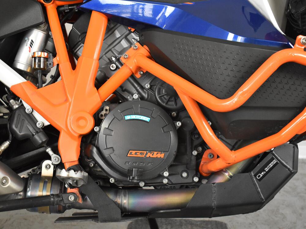KTM 1290 Super Adventure R (2021) (9)