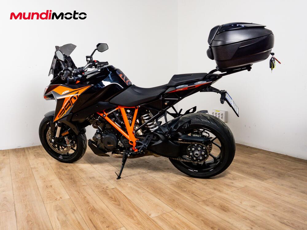 KTM 1290 Super Duke GT (2022 - 25) (7)