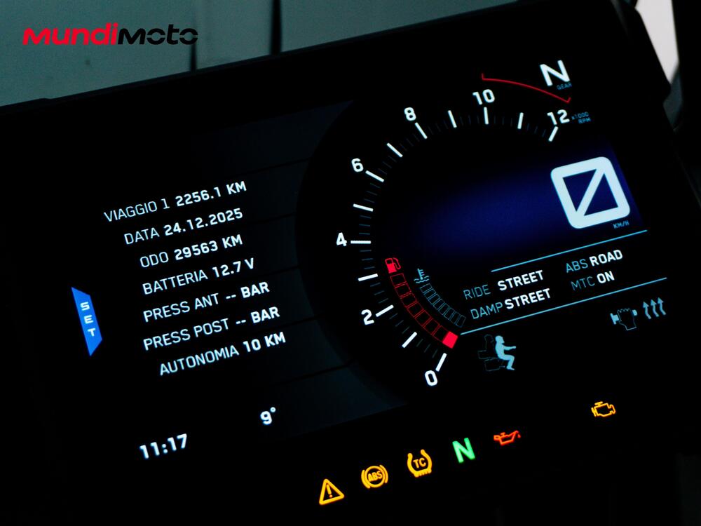 KTM 1290 Super Adventure S (2021) (7)