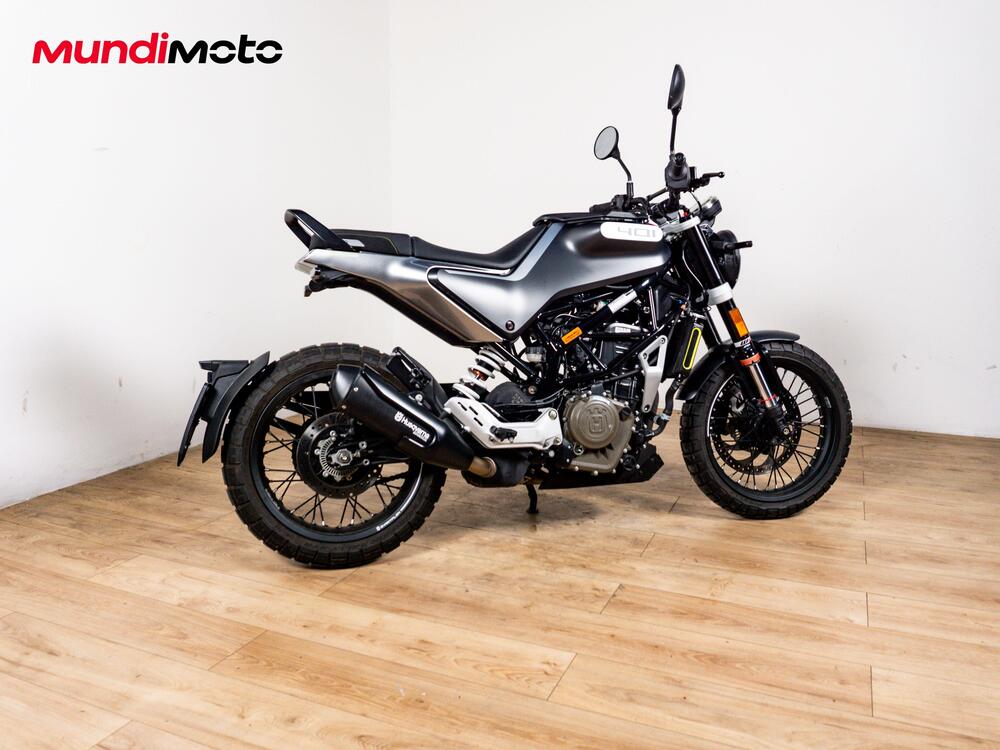 Husqvarna Svartpilen 401 (2018 - 19) (3)