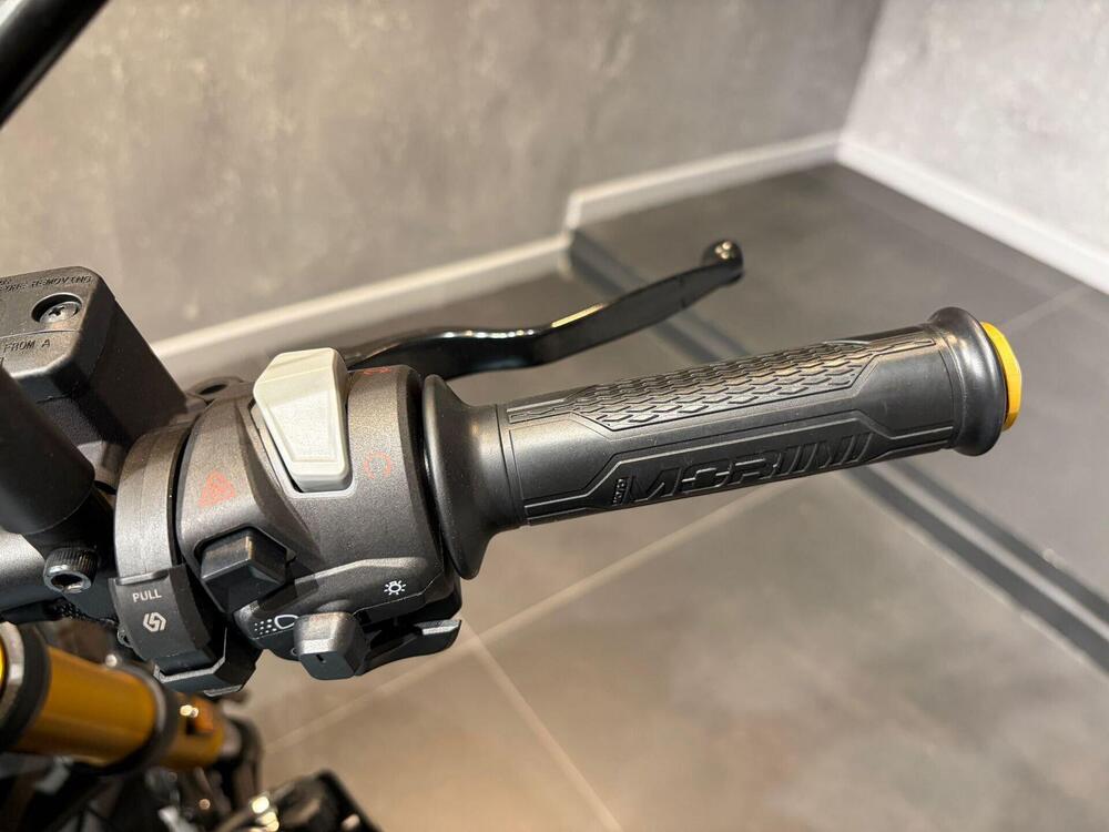 Moto Morini SEIEMMEZZO SCR (2022 - 26) (9)