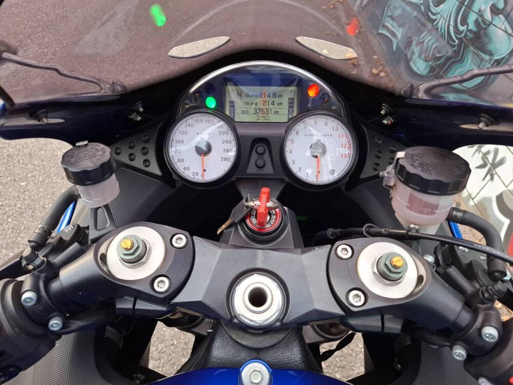 Kawasaki ZZR 1400 (2006 - 11) (8)