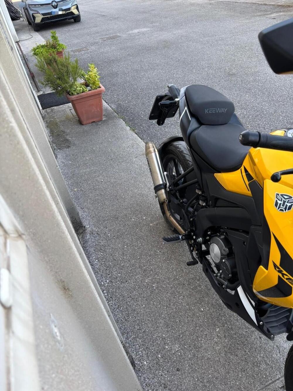 Keeway Motor RKF 125 (2021 - 24) (4)