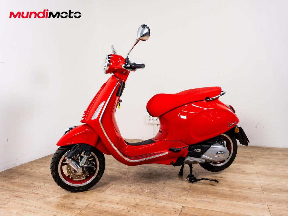 Vespa Primavera 125 RED (2025 - 26) (8)
