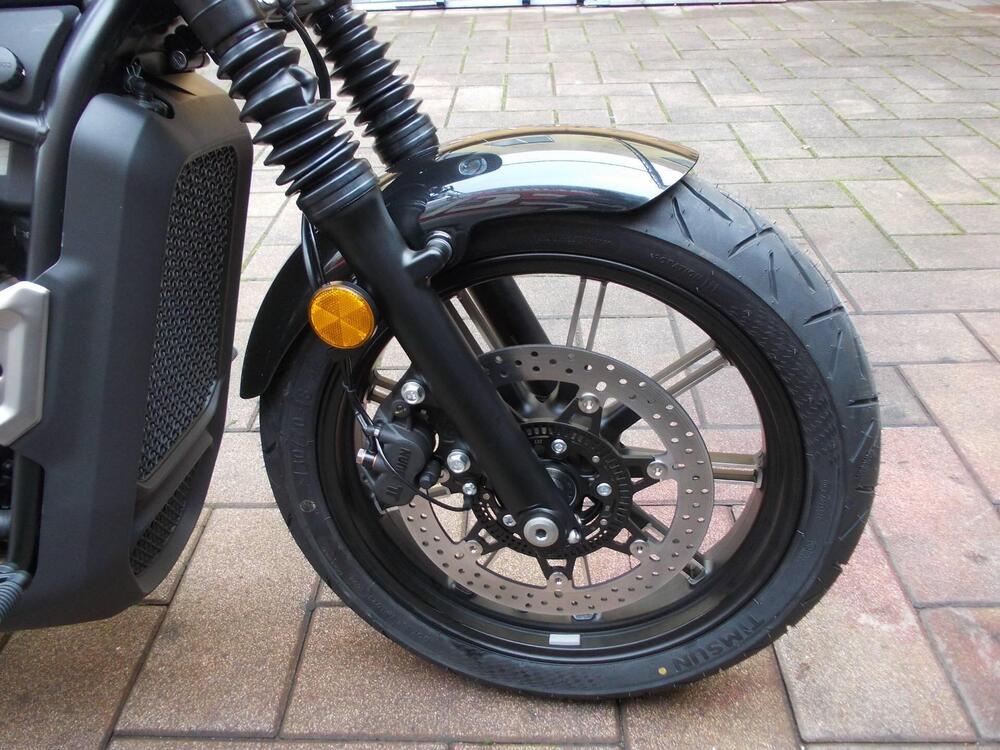 Moto Morini Calibro Custom (2024 - 26) (4)