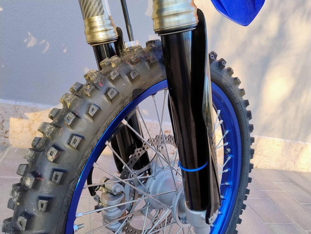 Yamaha YZ 125 (2022) (4)