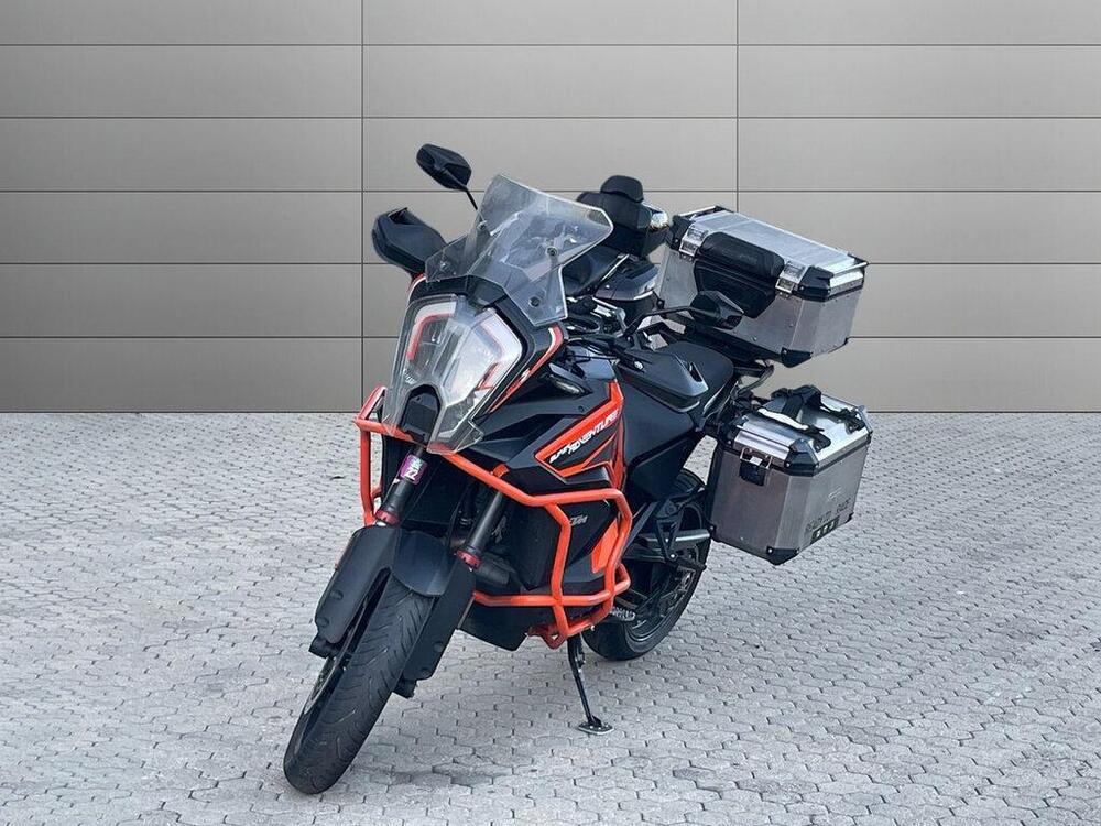 KTM 1290 Super Adventure S (2021) (2)