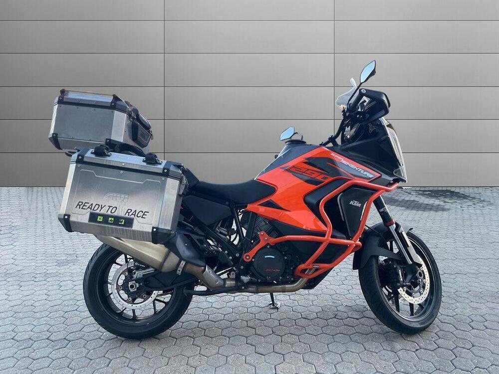KTM 1290 Super Adventure S (2021) (9)