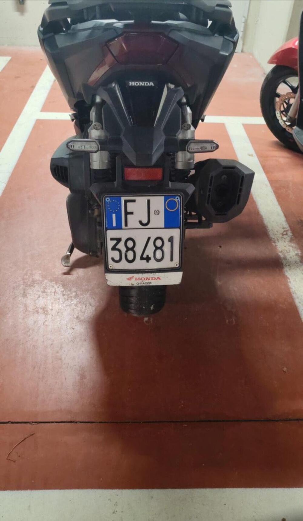 Honda ADV 350 (2022 - 24) (4)