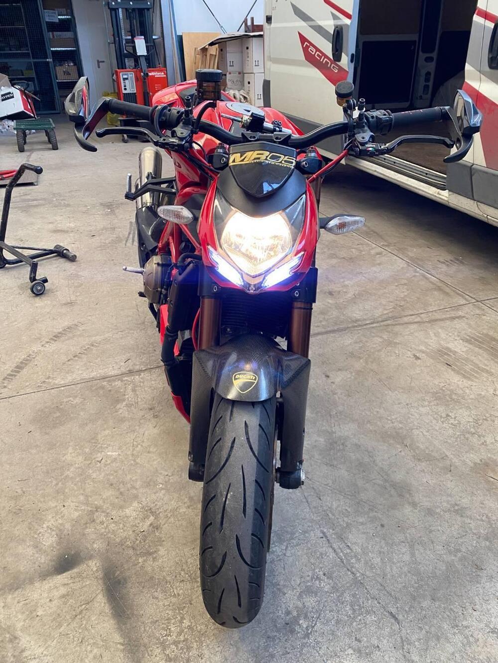 Ducati Streetfighter (2009 - 12) (2)