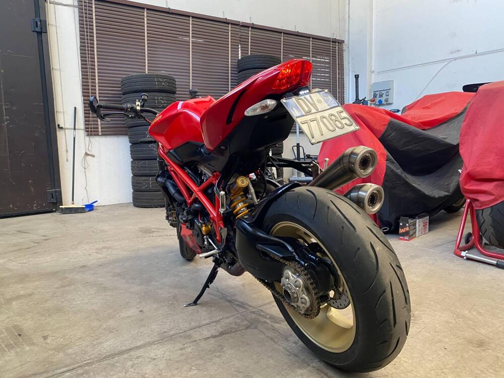 Ducati Streetfighter (2009 - 12) (4)