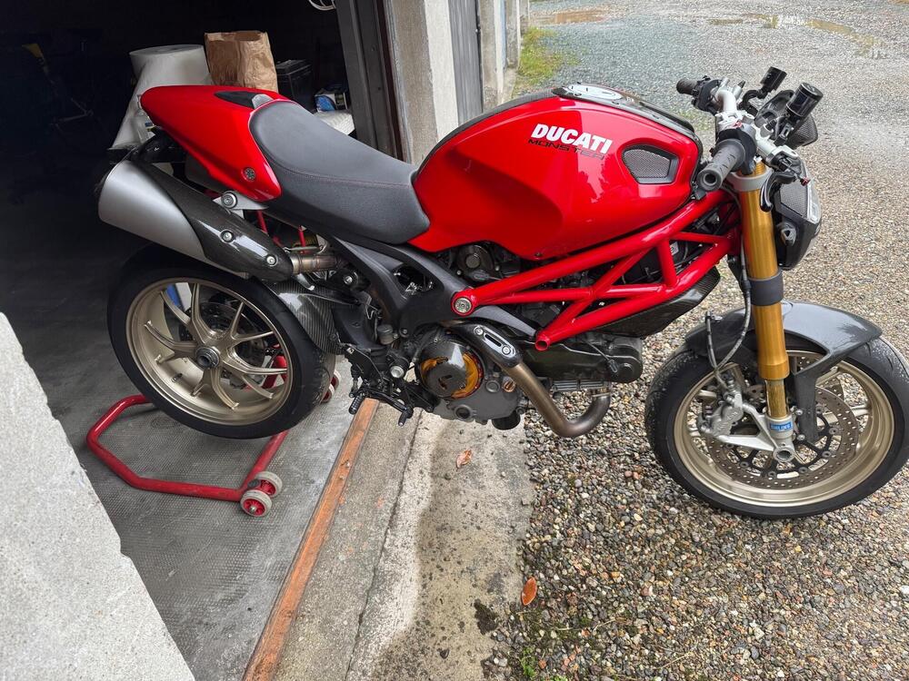 Ducati Monster 1100 S (2009-10) (3)