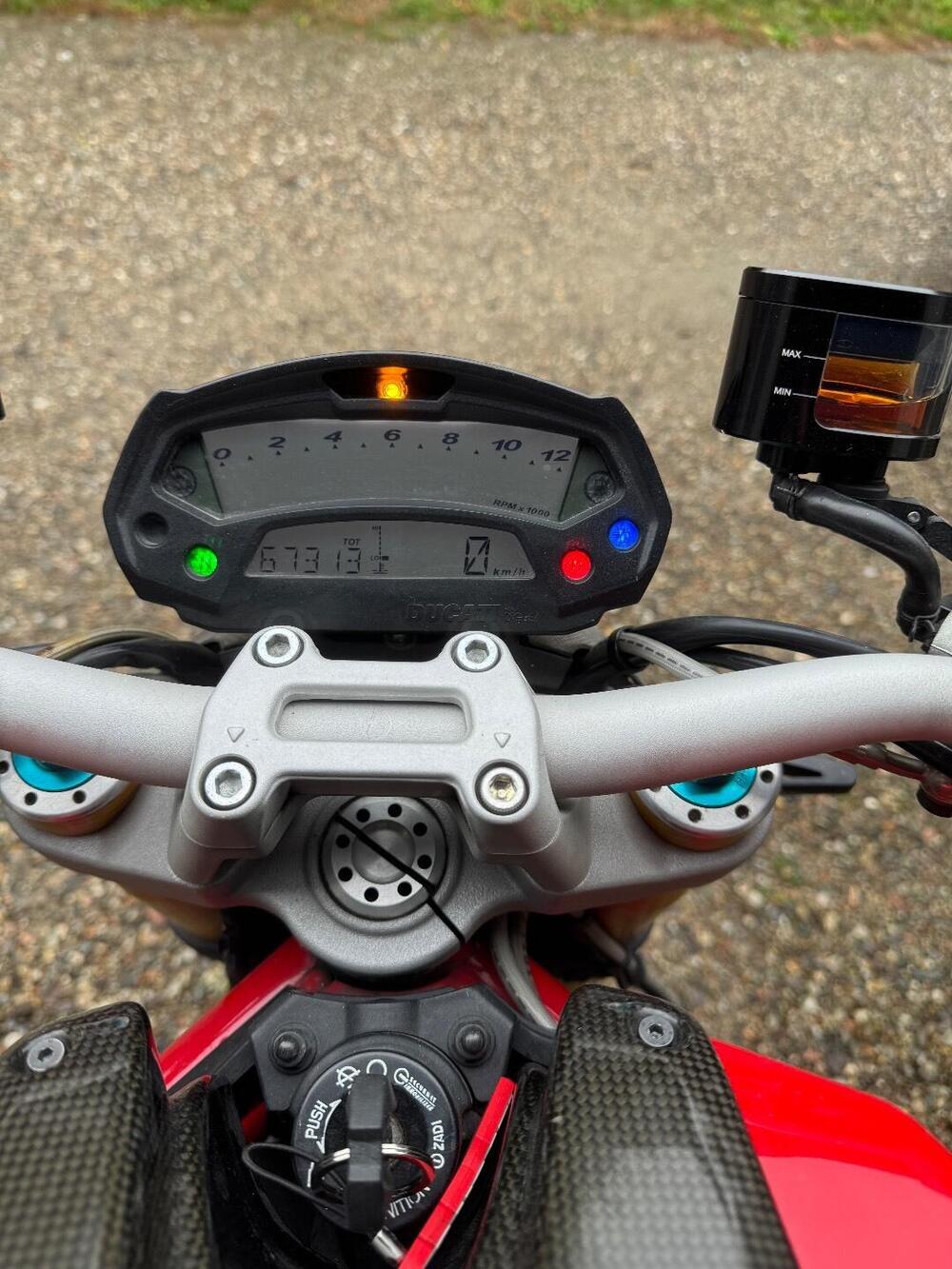 Ducati Monster 1100 S (2009-10) (5)