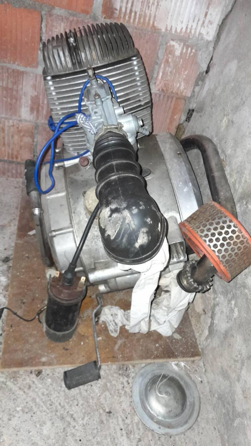 Gilera 125 / 150 ARCORE (9)