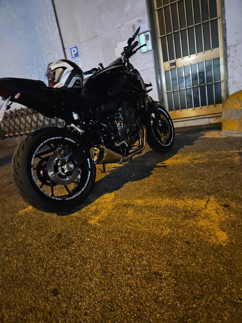 Yamaha MT-07 Pure (2023 - 25) (7)