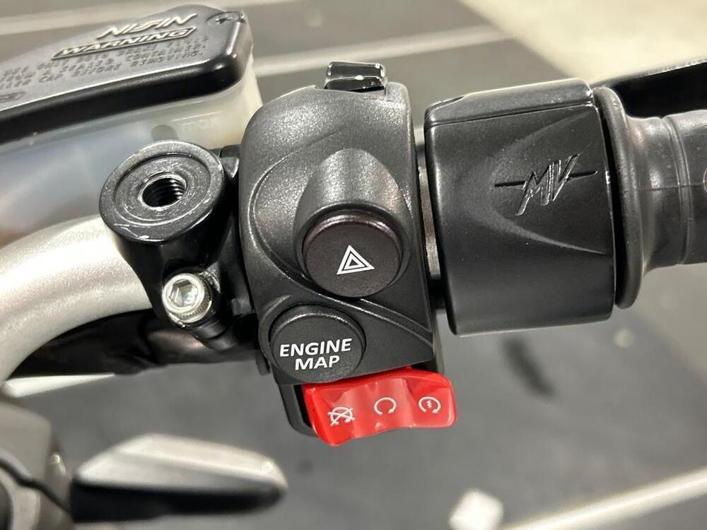 MV Agusta Brutale 800 RR (2017 - 20) (8)