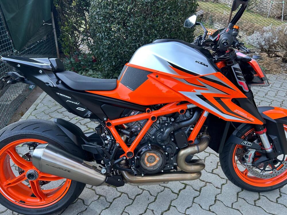 KTM 1290 Super Duke R (2022 - 23)