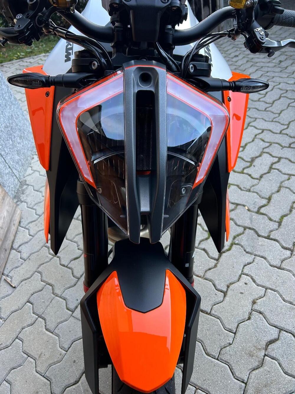KTM 1290 Super Duke R (2022 - 23) (5)