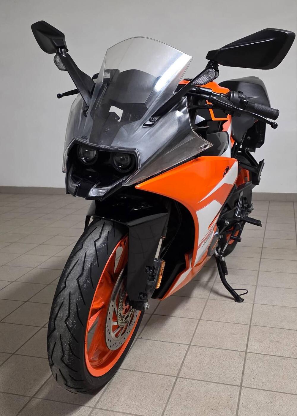 KTM RC 125 ABS (2017 - 20) (4)