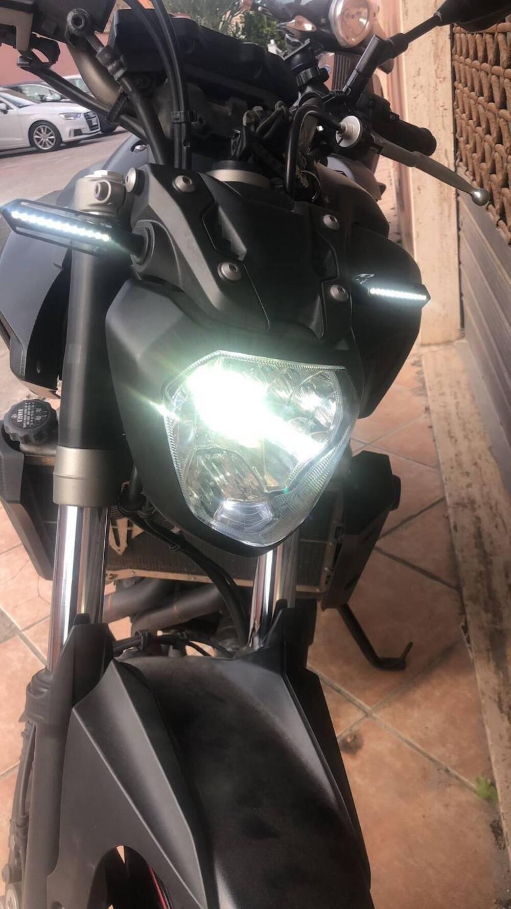 Yamaha MT-07 (2014 - 16) (4)