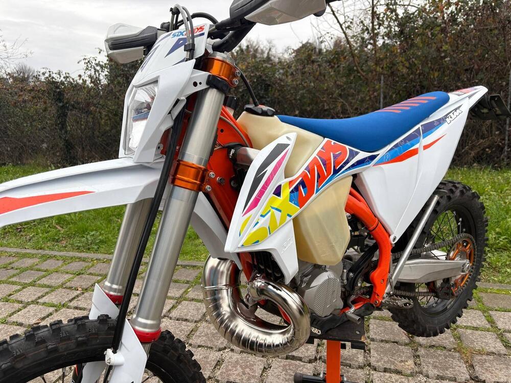 KTM 300 EXC TPI Six Days (2022) (2)