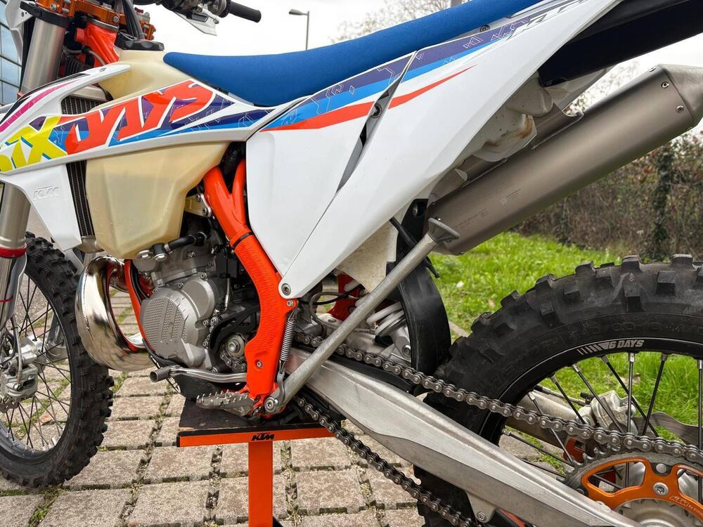 KTM 300 EXC TPI Six Days (2022) (9)
