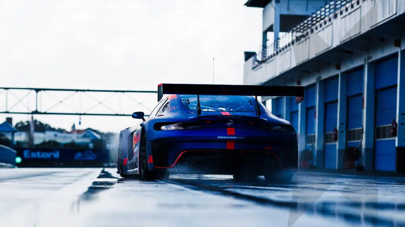 Un nuovo capitolo per Max Verstappen: perch&eacute; ha lasciato Ferrari e scelto Mercedes per il 2026