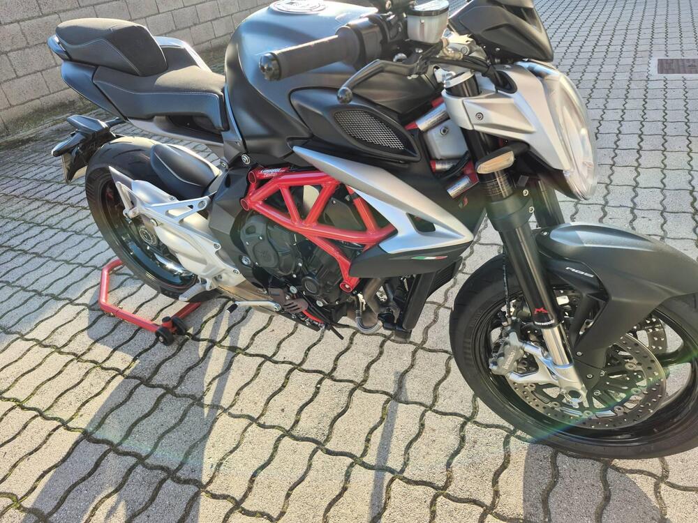 MV Agusta Brutale 800 EAS ABS (2016 - 19) (4)