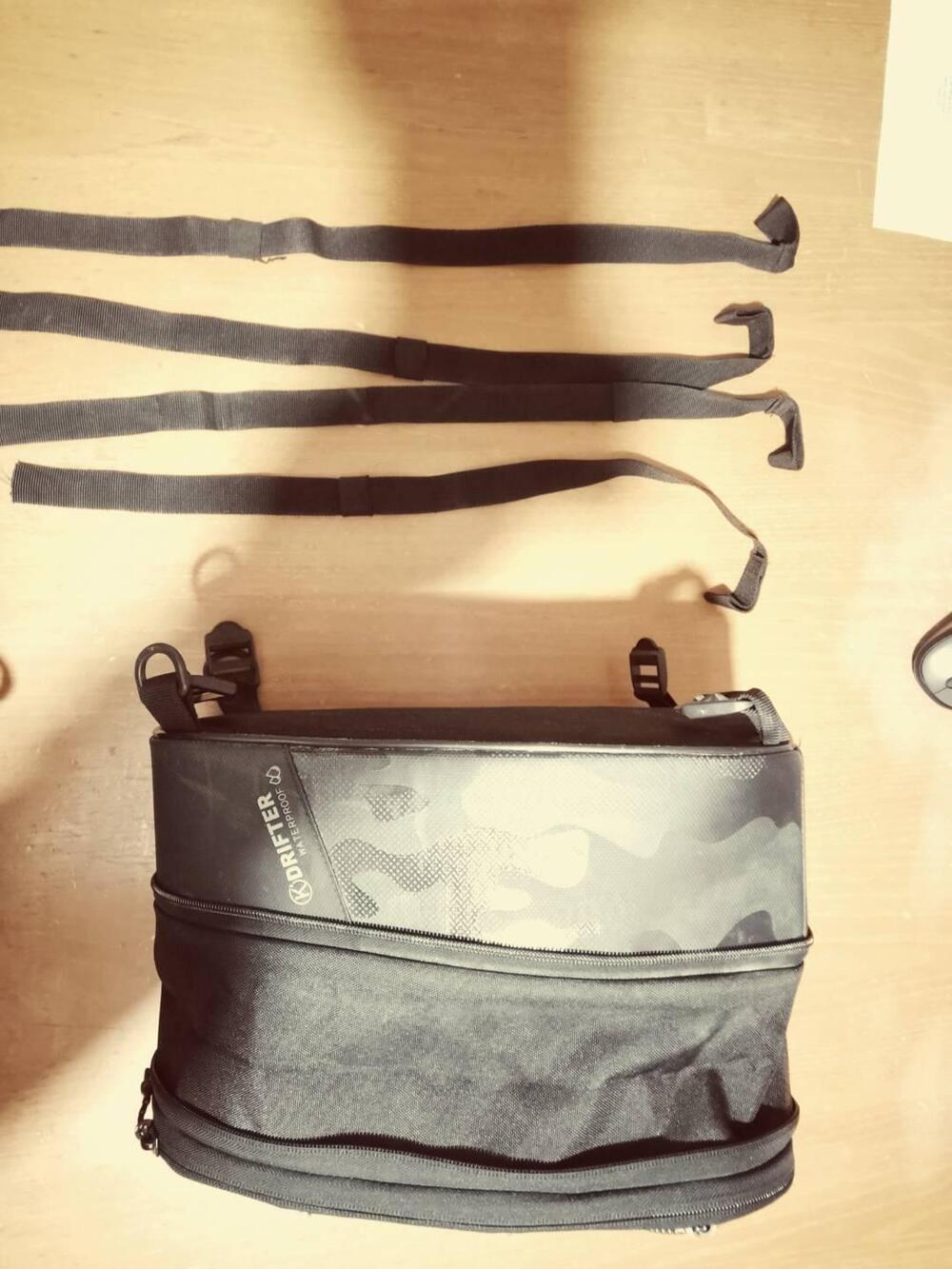 Borsa posteriore impermeabile moto enduro adventur kappa (2)