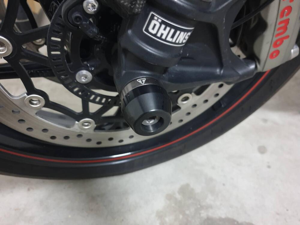Triumph Speed Triple 1050 RS (2018 - 20) (4)
