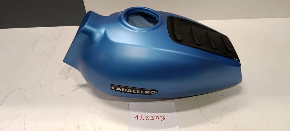 COVER SERBATOTIO CABALLERO 500 MY2025 Fantic Motor (2)